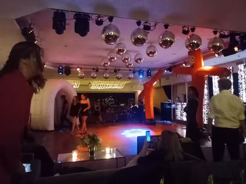 PentaEVENTOS PRODUCCIONES Contratar Artistas Shows Para Fiestas