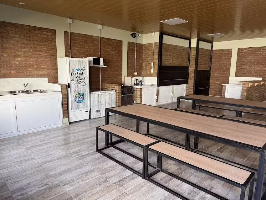 Pile y Quincho &ldquo;Cruce Aqua&rdquo;