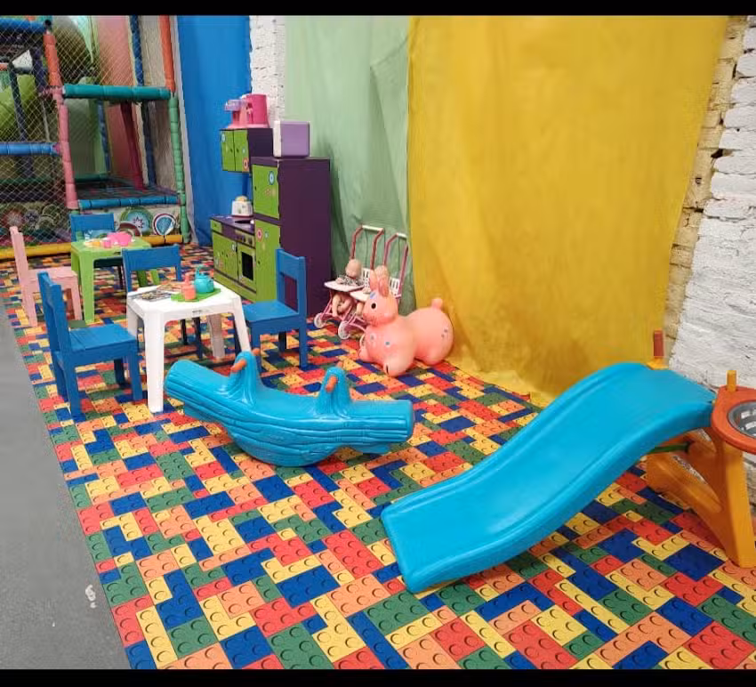 Pim Pum Pla &ndash; Sal&oacute;n de Eventos