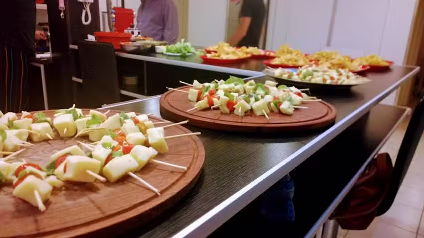 Pizza Party On the road