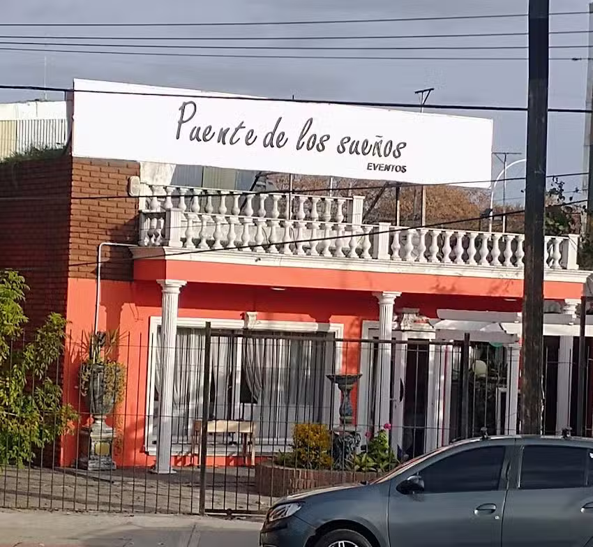 Puente de los Sue&ntilde;os Salones de Fiestas Infantiles