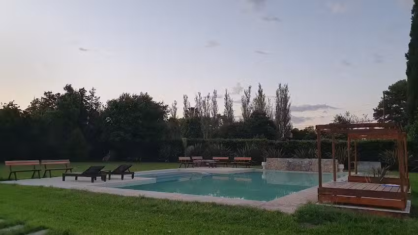 Punta Alvarez Club De Campo