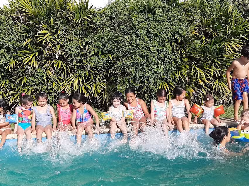 Reina Luna Multiespacio