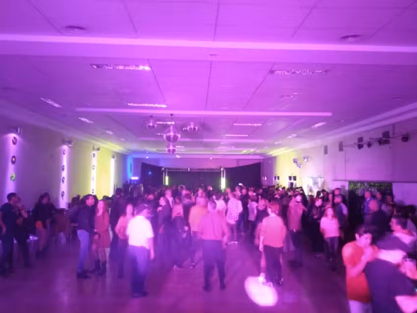 R&iacute;o Palace Media Luna, Salon De Fiestas