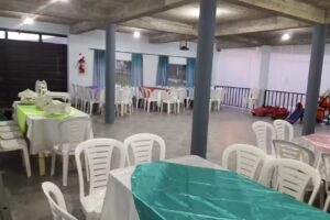 Salon agrandadito Lozano