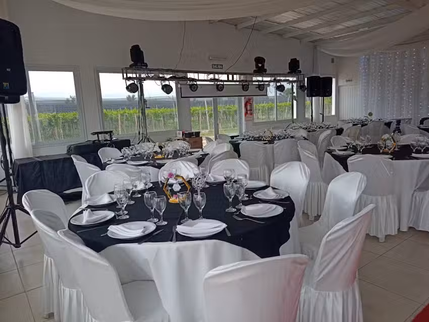 Sal&oacute;n: &ldquo;Alvaro&rdquo;