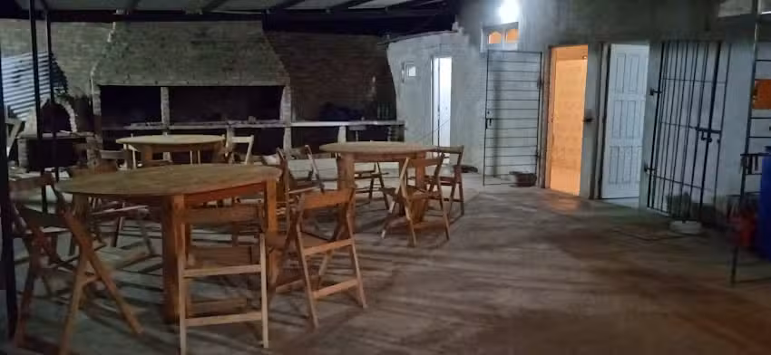 SAL&Oacute;N BELLAS MANITOS