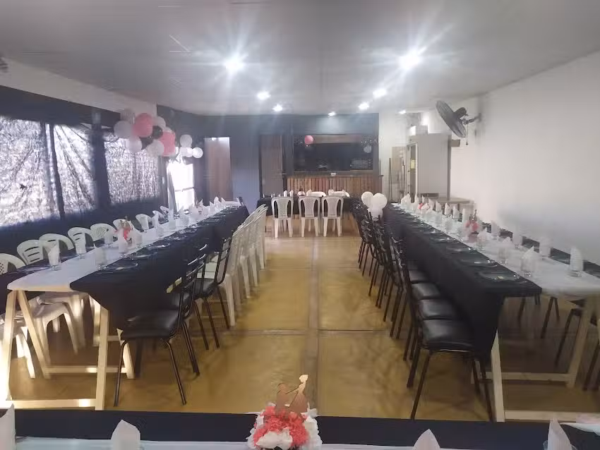 Sal&oacute;n Bol&iacute;var