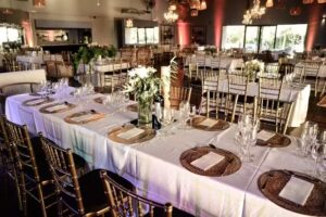 Sal&oacute;n Campo Norte