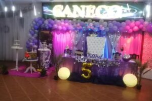 Salon Caneco