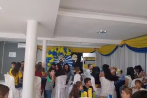 Sal&oacute;n De Eventos