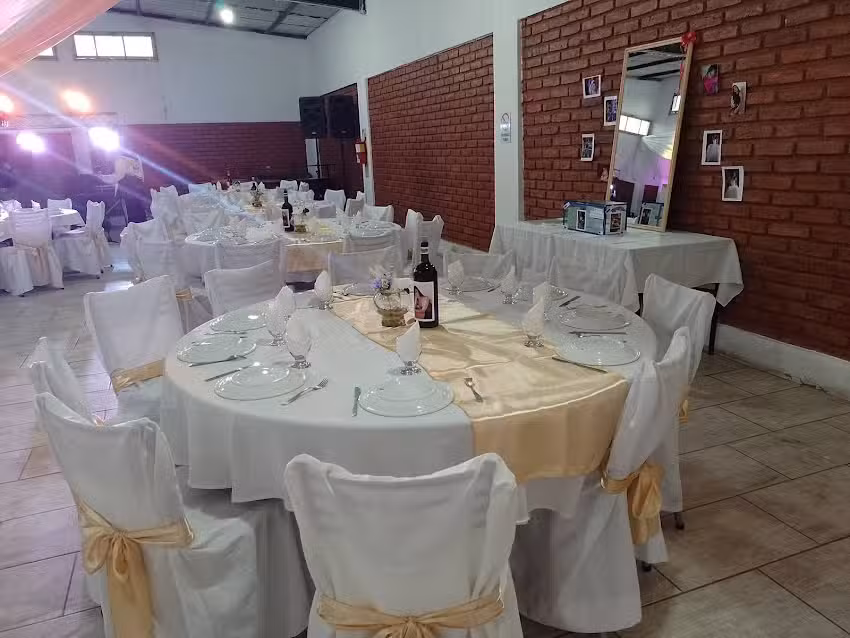 Salon de eventos ALE