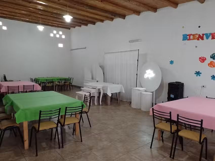 Sal&oacute;n de eventos BIYI