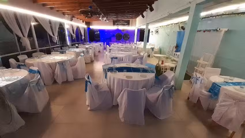 Salon de eventos Brillamil