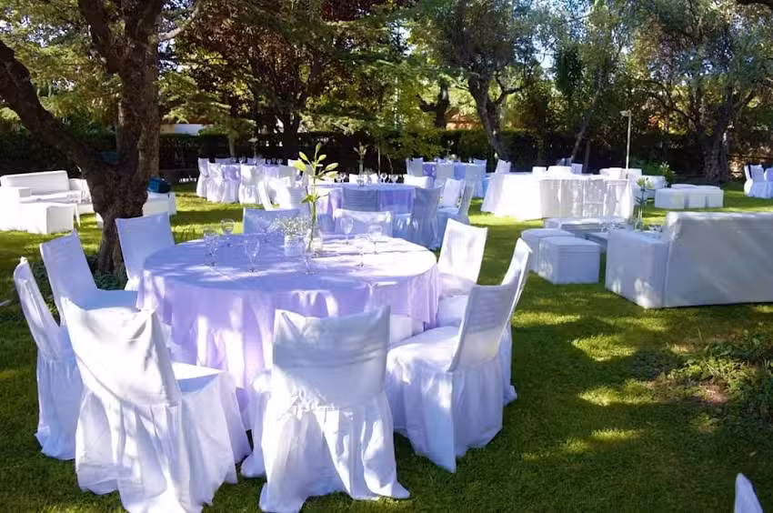 Salon De Eventos Caicay&eacute;n.