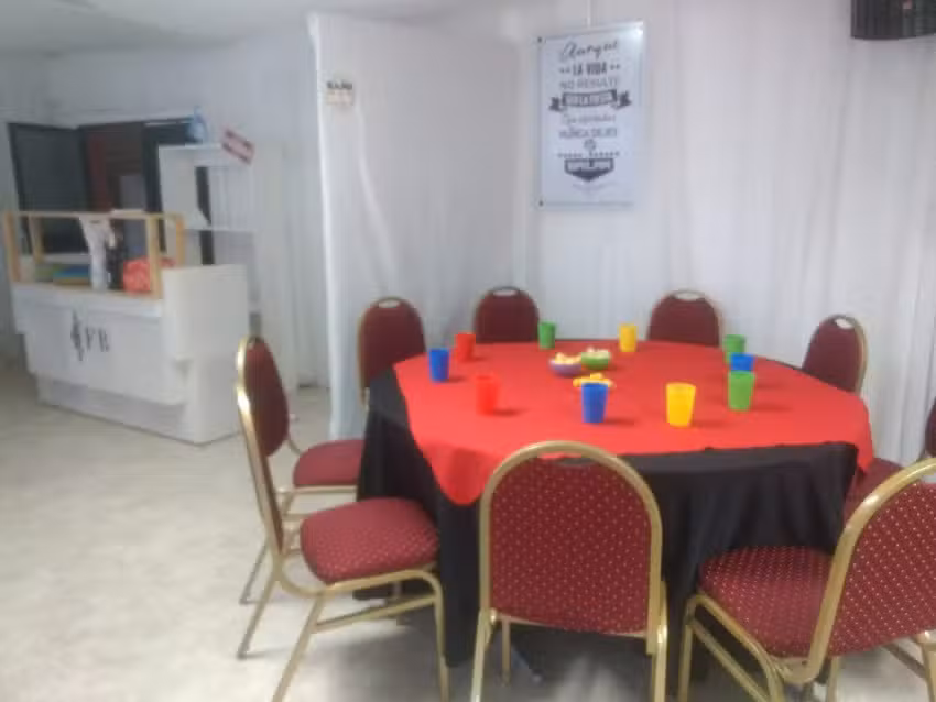 Sal&oacute;n de Eventos Cars