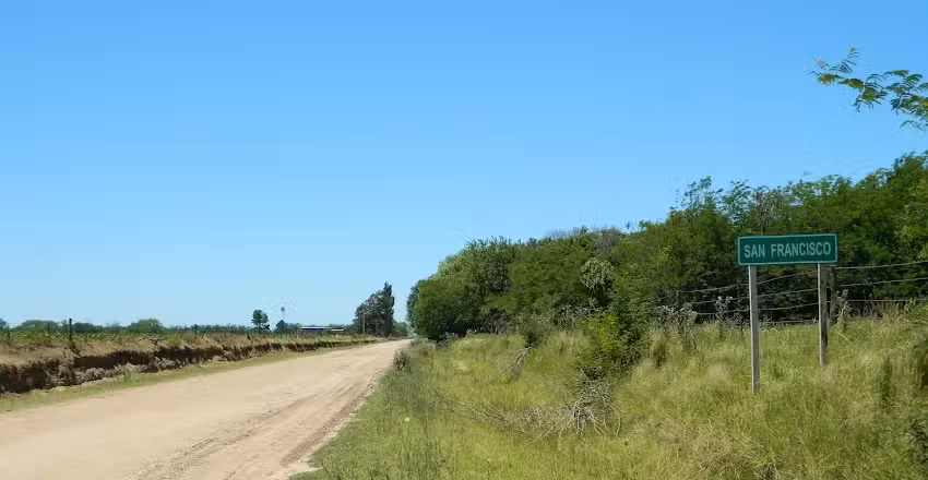 Sal&oacute;n de Eventos Comunal
