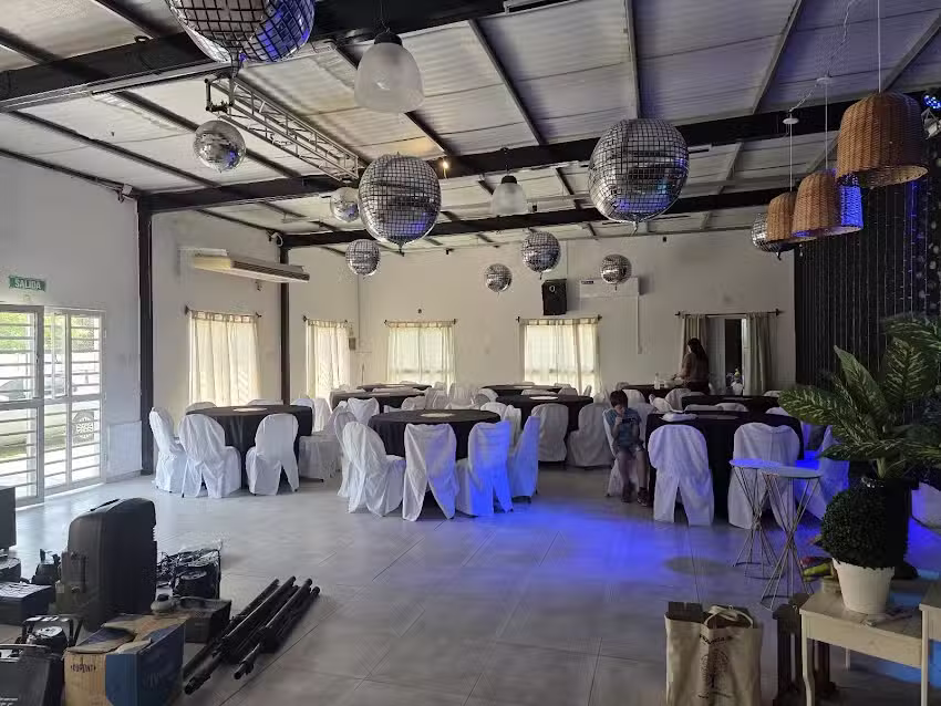 Sal&oacute;n de Eventos DoSoles