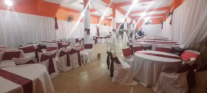 Sal&oacute;n de eventos Fatty