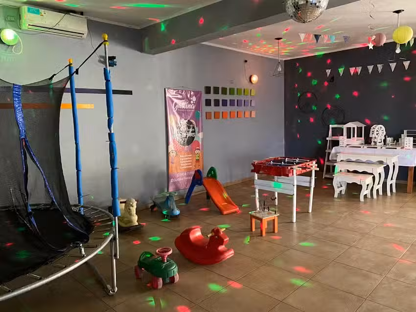 Sal&oacute;n de eventos gustina