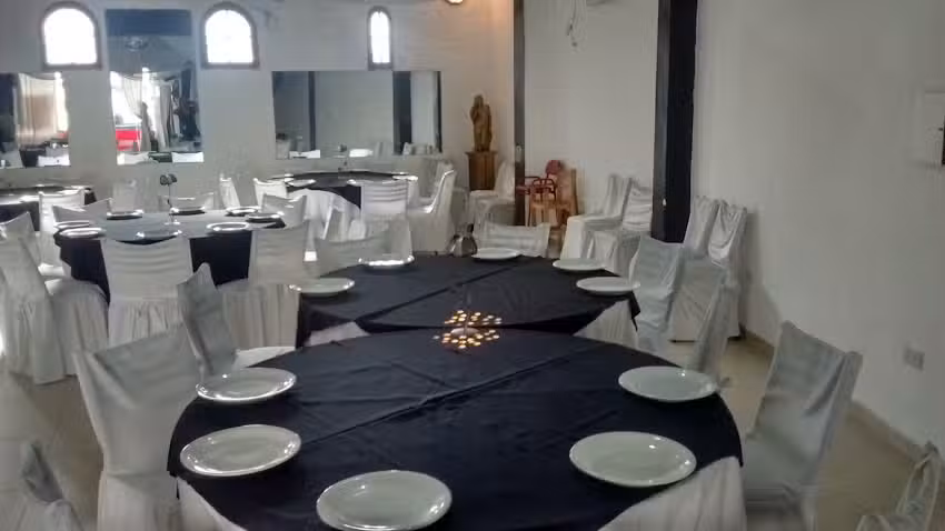 Sal&oacute;n de Eventos Juana del Mar
