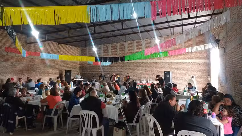 Sal&oacute;n De Eventos La Paloma