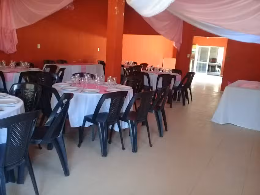 Sal&oacute;n de Eventos &ldquo;MAL&Uacute;&rdquo;