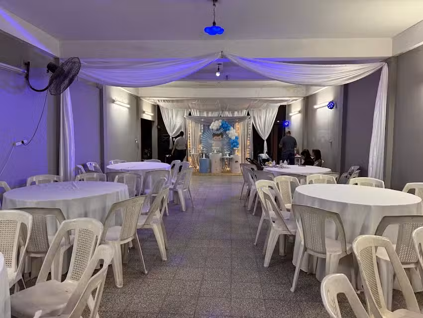 Sal&oacute;n de eventos MOON