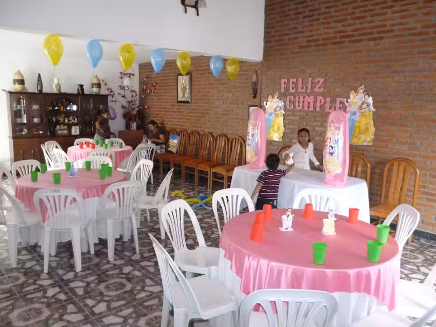 Salon De Eventos &ldquo;Pekitas&rdquo;