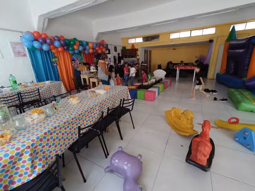 Sal&oacute;n de eventos Principito