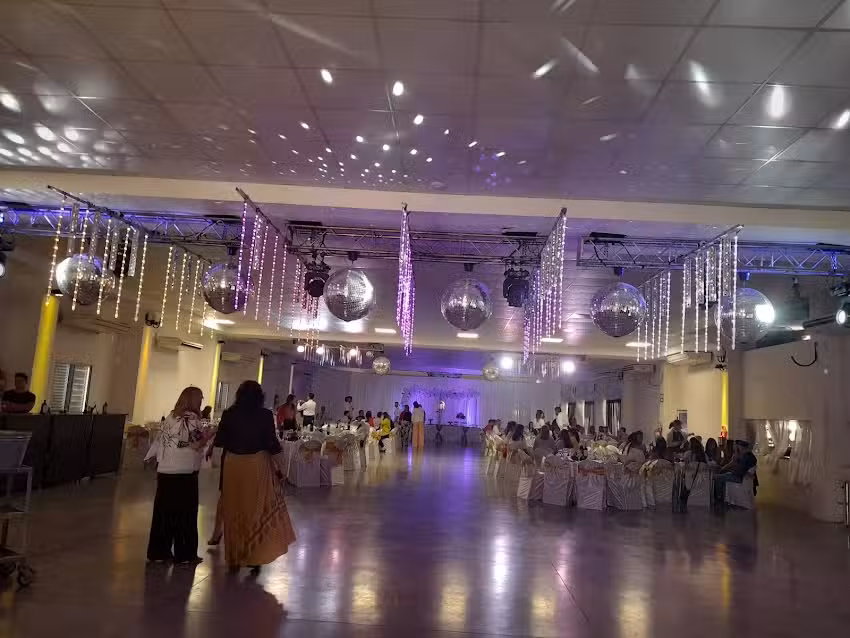 Salon de Eventos RONDINELLA