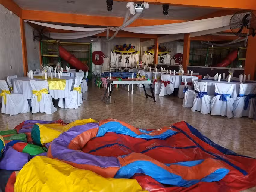 Sal&oacute;n de Eventos San Miguel.