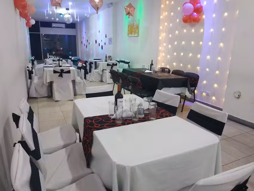 Salon de Fiesta Cpeque&ntilde;o