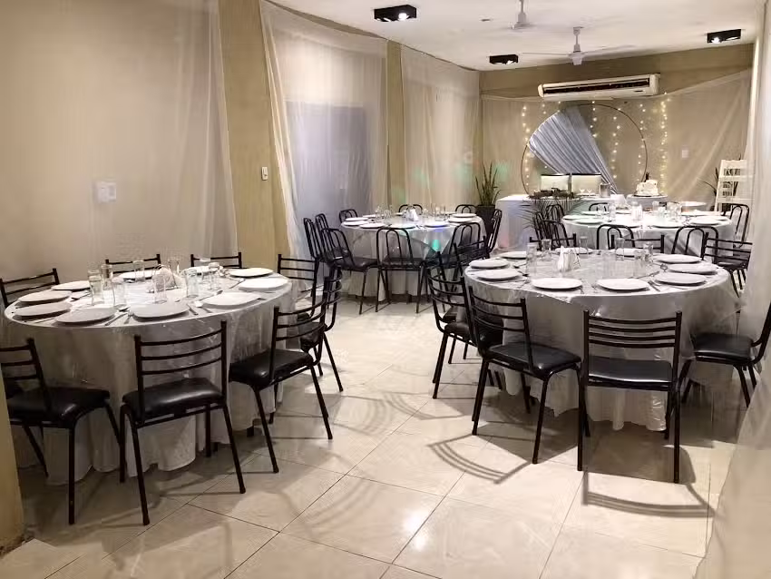 Sal&oacute;n de fiesta la BENDECIDA