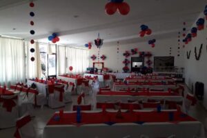 Sal&oacute;n De Fiesta Mari