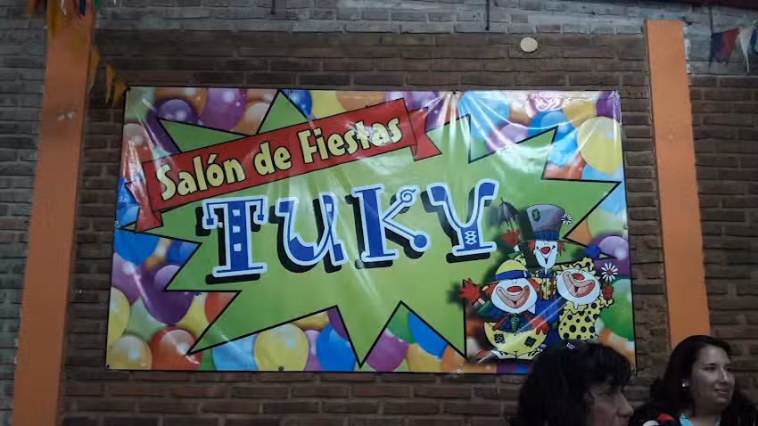 Sal&oacute;n de Fiesta TUKY