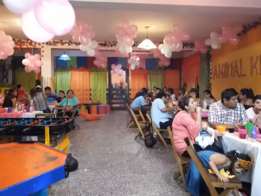 Sal&oacute;n de fiestas Animal King