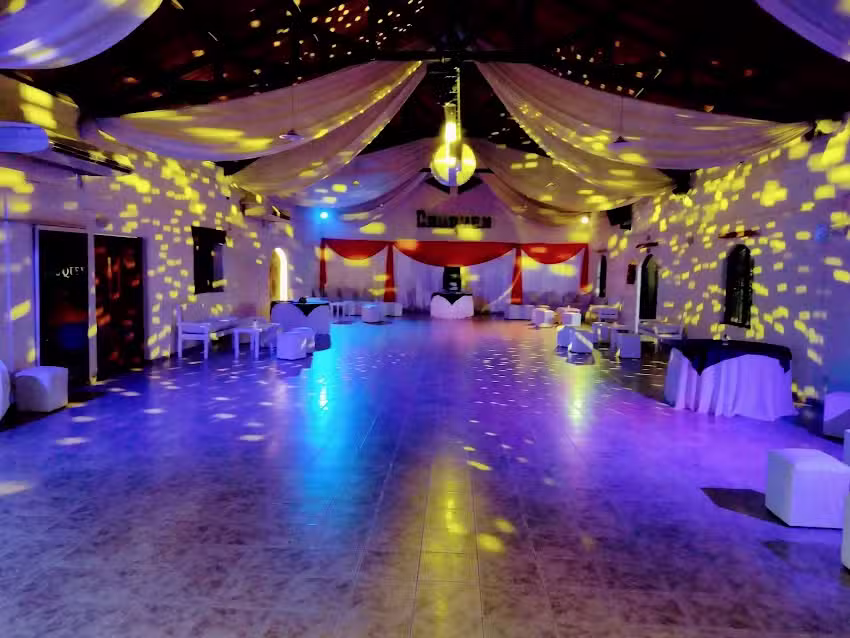 Salon de Fiestas Cauquen