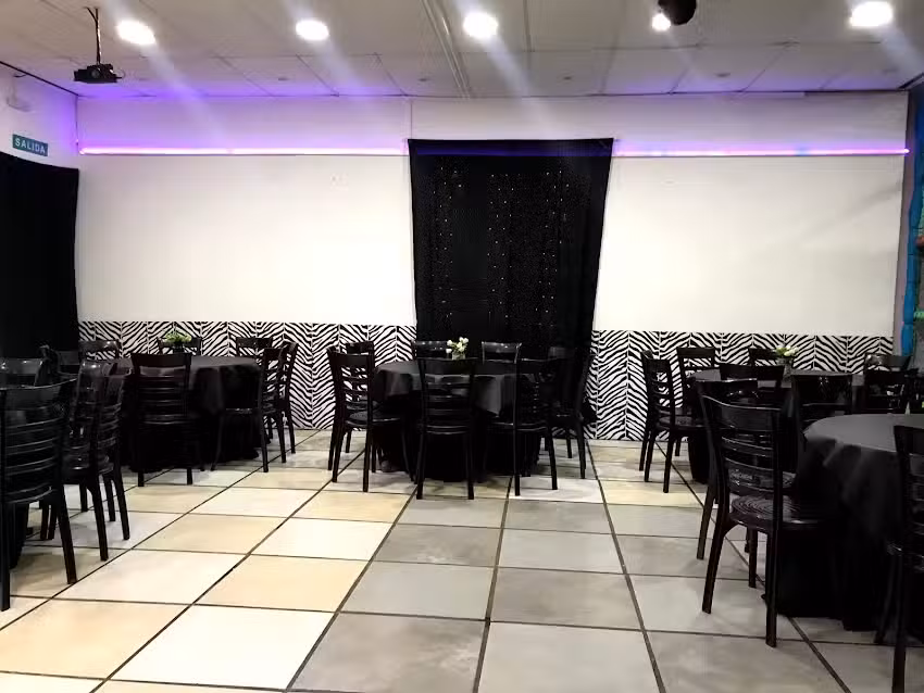 Sal&oacute;n de Fiestas Hakuna Matata