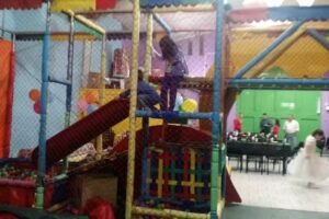Sal&oacute;n de fiestas infantiles Mickey Park