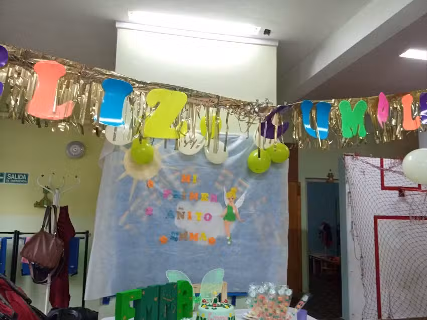 Salon de fiestas infantiles &ldquo;Rayito de luz&rdquo;,Las Flores