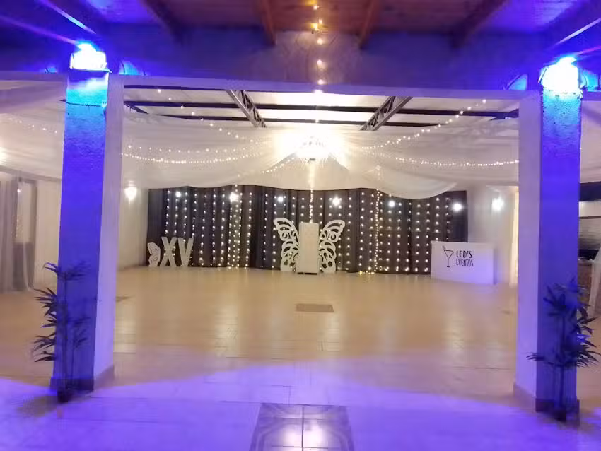 SALON DE FIESTAS LEDS EVENTOS