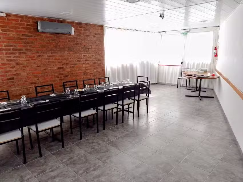 Sal&oacute;n de fiestas LEOFRAN