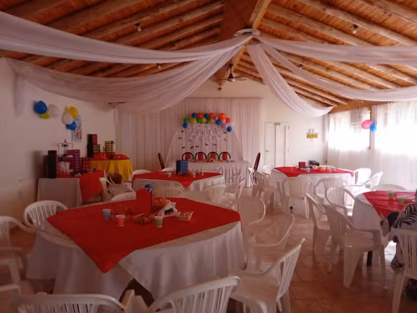 SALON DE FIESTAS ,QUILLEN