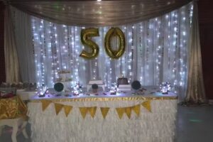 Sal&oacute;n De Fiestas Santi