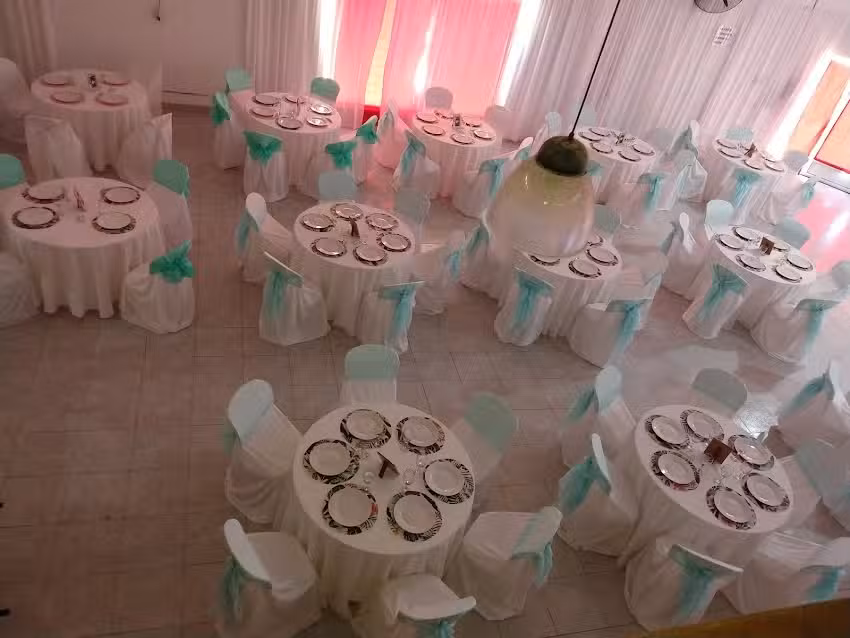 Sal&oacute;n De Fiestas Sonrisas
