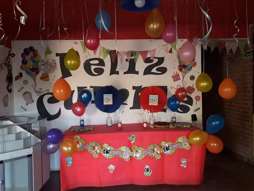 Salon De fiestas Sue&ntilde;itos