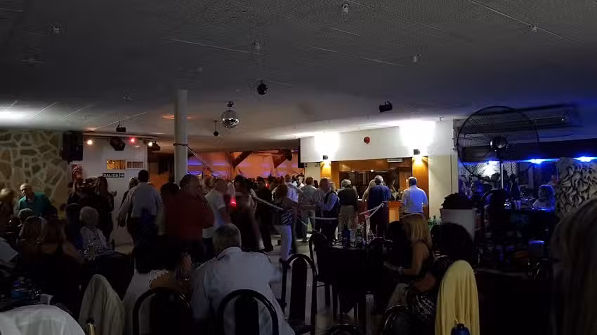 Sal&oacute;n de Fiestas T&iacute;a Lola