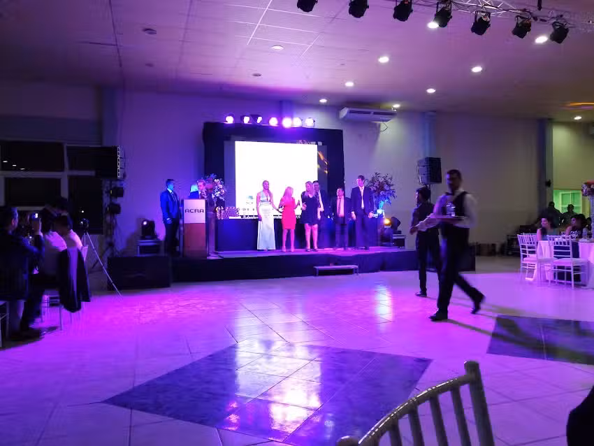 Sal&oacute;n El Prado