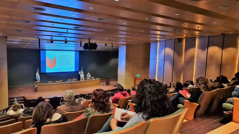 Sal&oacute;n Gobernador Eloy Pr&oacute;spero Camus